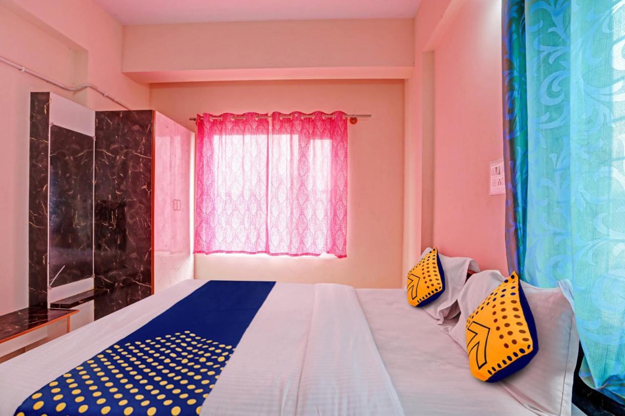 Oyo Hotel C P Residency Mysore Exterior photo